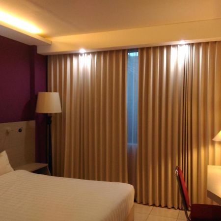 Hotel Kharisma Madiun Ngoại thất bức ảnh