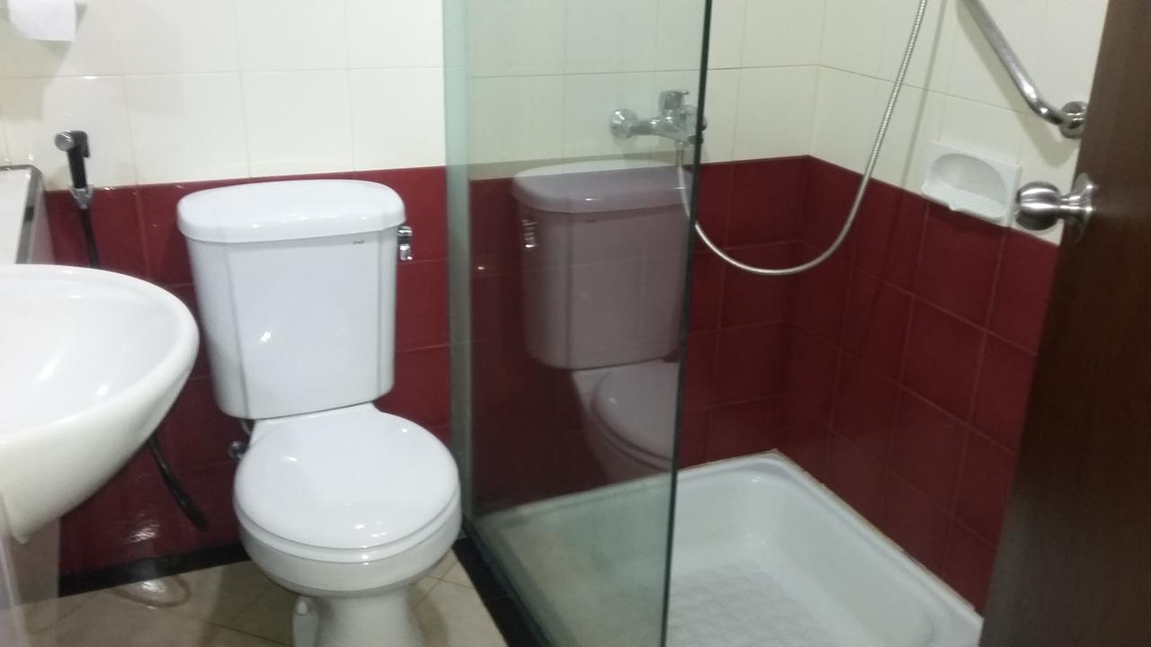 Hotel Kharisma Madiun Ngoại thất bức ảnh
